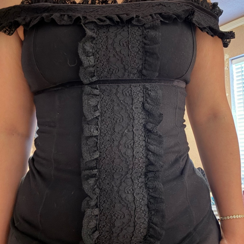 Sold item !!!!!!! Guess Vintage velvet Black Lace Ruffle Tube Top romant